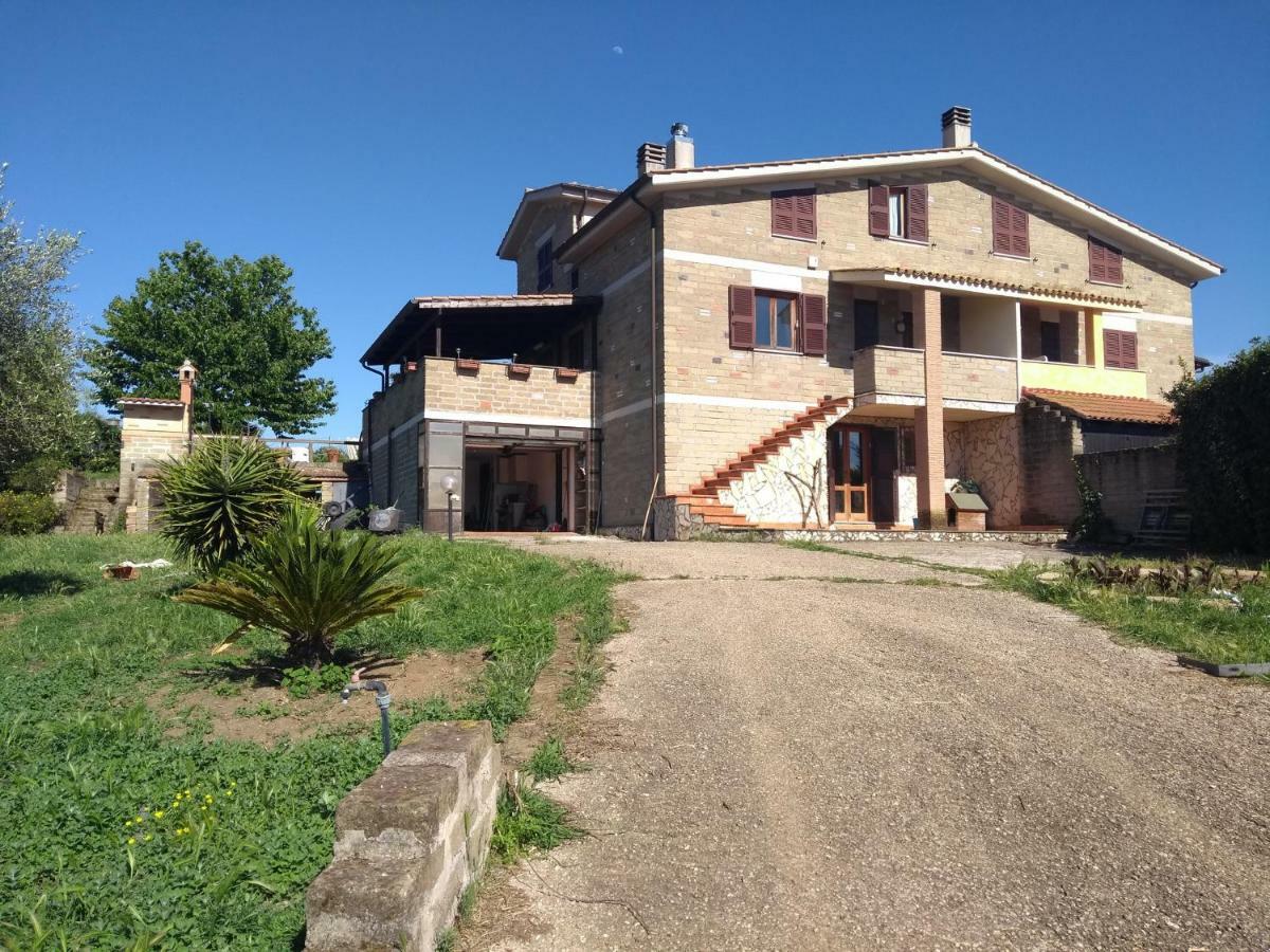 La Tana Di Stefano Anguillara Sabazia Bagian luar foto