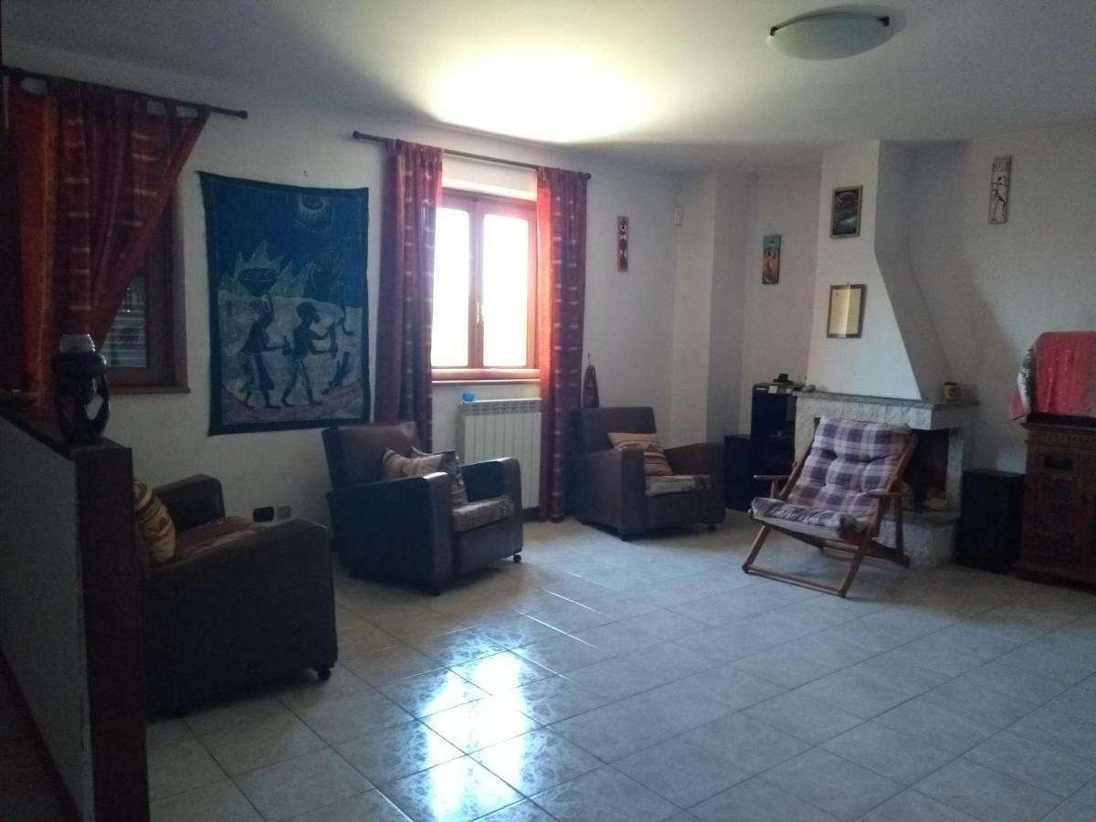 La Tana Di Stefano Anguillara Sabazia Bagian luar foto